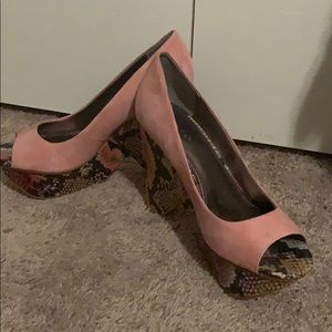 Calvin Klein rose wedges